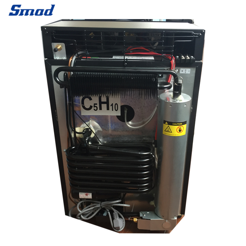 
Smad 1.4 Cu. Ft. AC/DC/Gas 3-Way Refrigerator with 3 Way Powered